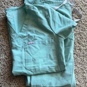 Figs Mint Scrub Top and Pants Set